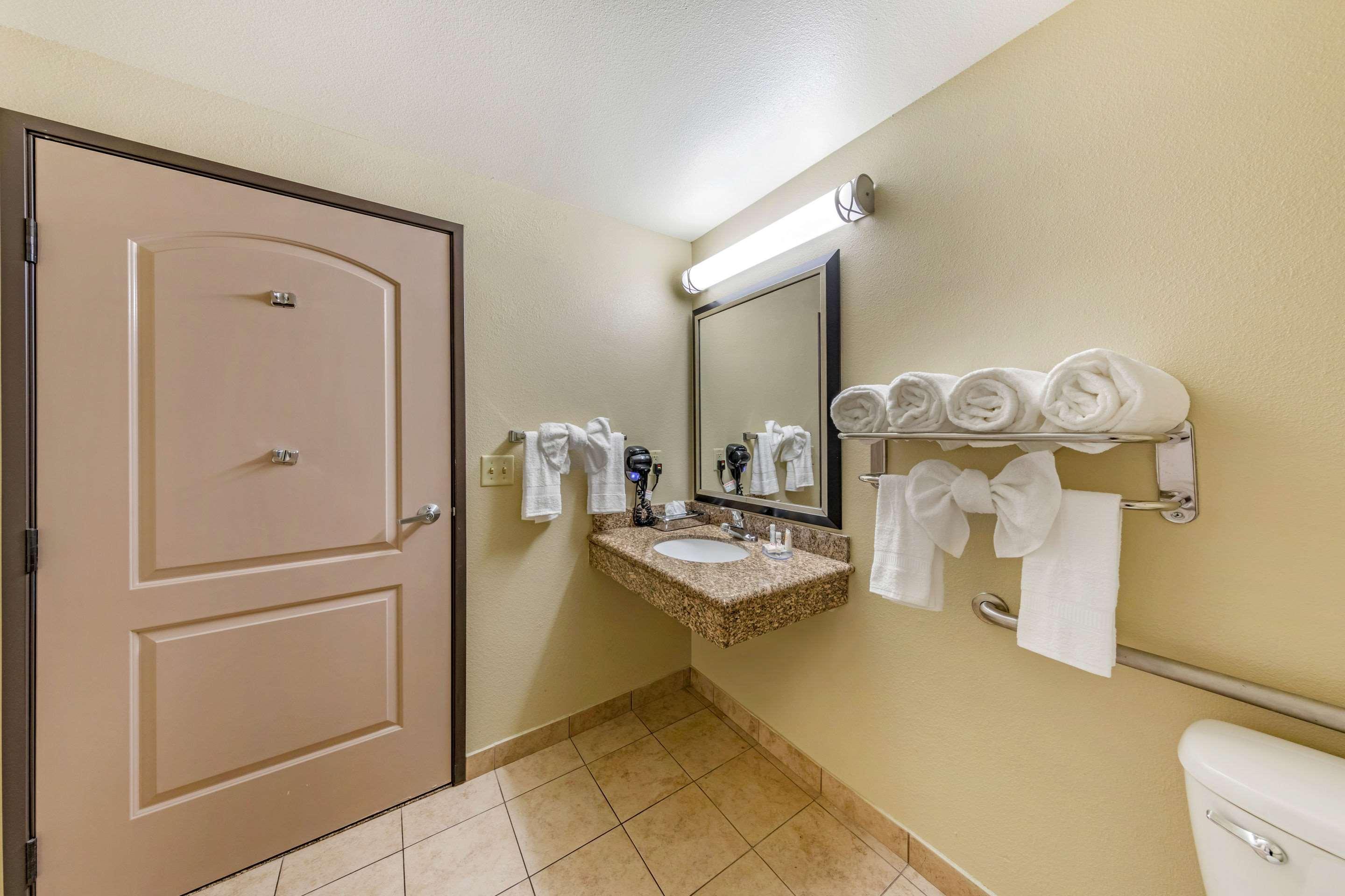 Hotel Comfort &